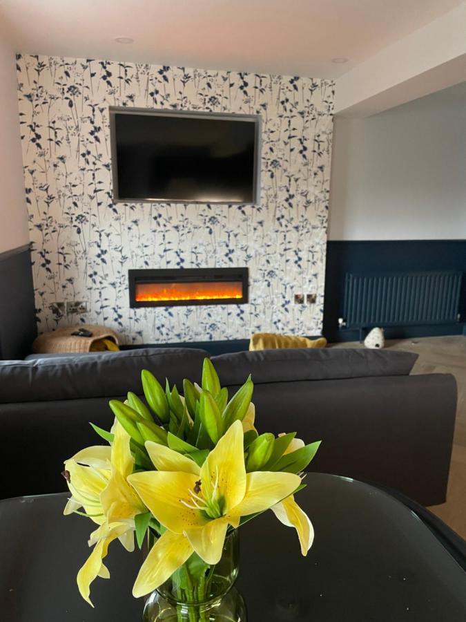 Roe Valley Apartments Лимавади Екстериор снимка